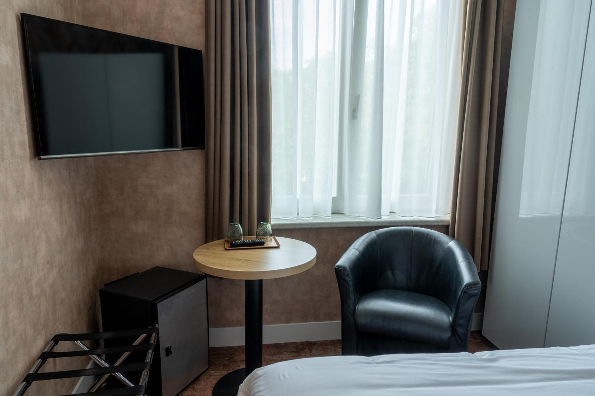 Hotel Canteklaar De Haan Buitenkant foto